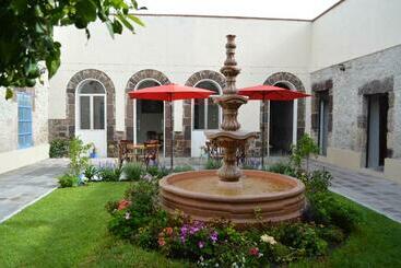 Pequeño Encanto Hotel Boutique