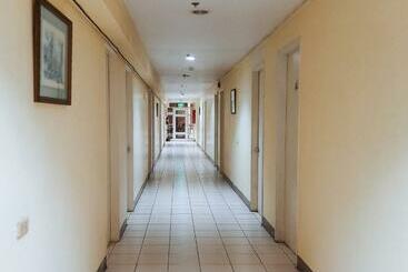 هتل Reddoorz @ Baldevia Silay
