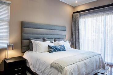 بنسيون Schimper View Boutique Guest House