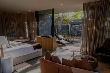 هتل Susana Balbo Winemaker´s House