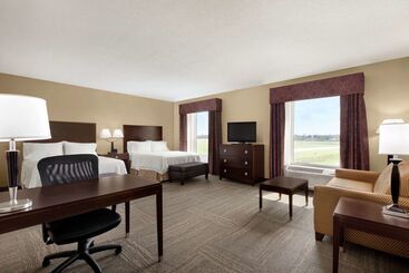 公寓式酒店  Hampton Inn & Suites Brunswick