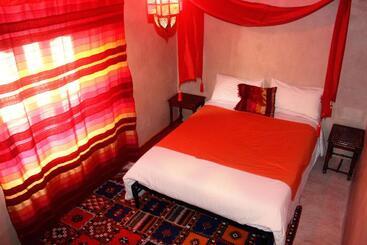 هتل Bassatine Skoura