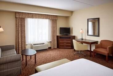 호텔 Hampton Inn By Hilton North Bay