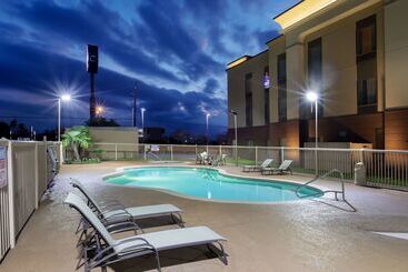 هتل Hampton Inn & Suites Baton Rouge  I10 East