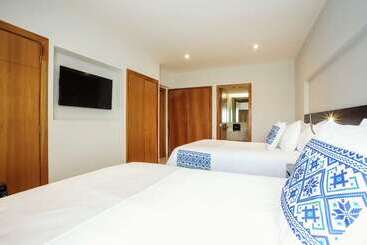 Отель Indigo Guadalajara Expo, An Ihg