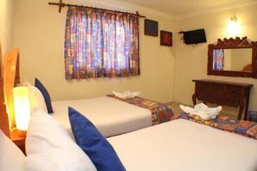 ホテル Suites Cancun Center