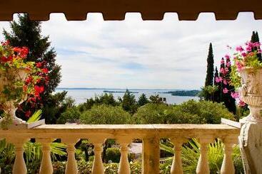 Park Hotel Ville Montefiori