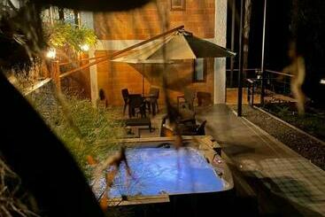 هتل Gulupa Ecolodge