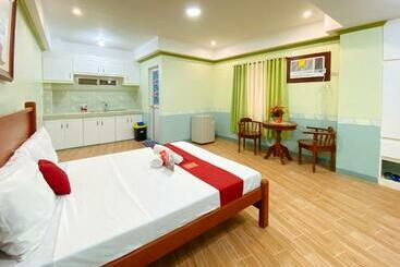 هتل Reddoorz @ Calapandayan Subic Zambales