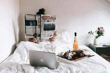 Bed & Breakfast Layer Residences