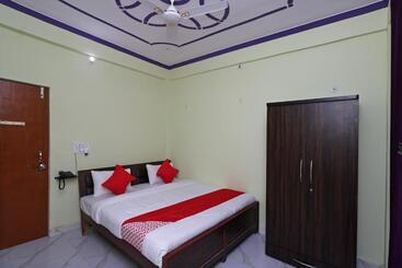 فندق Oyo 30897 Shri Shyam Lawn & Resort