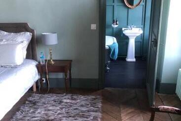 ペンション Rouge Maison