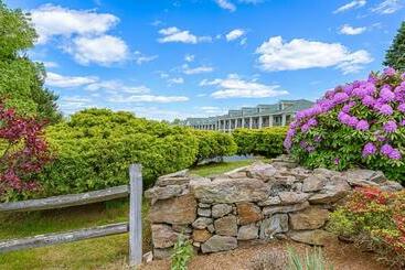 Sea Mist Resort Motel