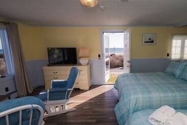 فندق Nauset Beach Inn