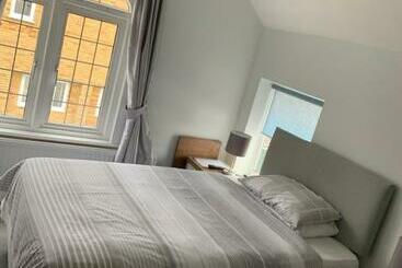 فندق The Red Lion Longwick, Princes Risborough Hp27 9sg