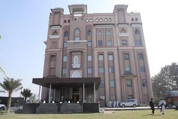 酒店 Geeta Sarovar Portico Panipat