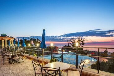 Astera Hotel & Spa With Free Private Beach