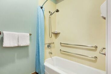 ホテル Best Western Plus Peppertree Inn At Omak