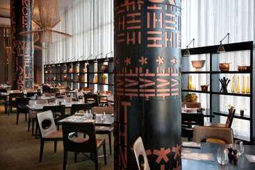 فندق Crown Metropol Melbourne