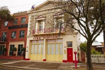 هتل Fire Station Inn