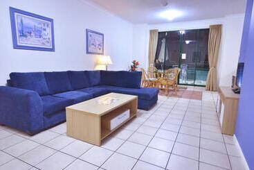 فندق Grosvenor In Cairns