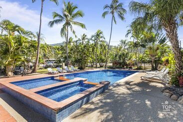 בית מלון כפרי Tasman Holiday Parks Airlie Beach