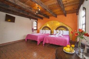 فندق Jovel   Pago Solo En Efectivo