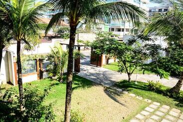 בית מלון כפרי Mar De Cabo Frio