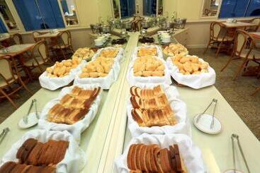 هتل Rede Andrade Cecomtur