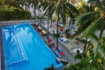 渡假胜地  Friendly Fun Vallarta Different Experiences