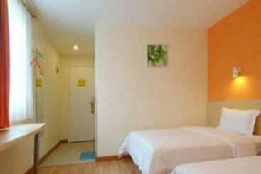 בית מלון כפרי 7 Days Inn Xiangtan Jiefang South Road Shi Si Branch