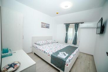 פנסיון Vila Anastasia