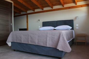 فندق Villa Nikos