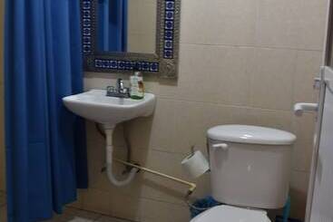 ホテル 400 Rabbits  Hostel