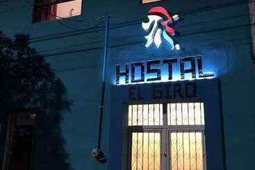 هتل El Giro Hostal   Hostel