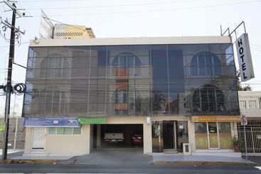 فندق Kuliacan By Grupo La Jolla