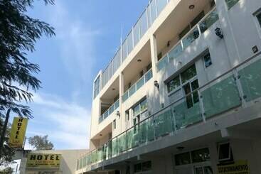 Отель Las Brisas Tepic