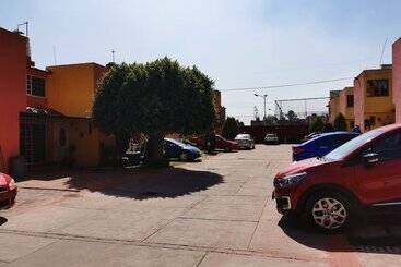 فندق Mi Casita Izcalli
