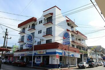 בית מלון כפרי San Miguel