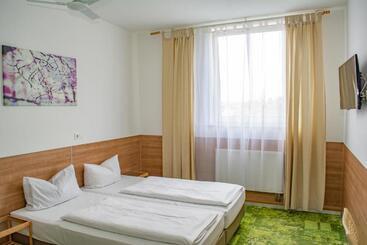 24seven Apartments   Self Check In