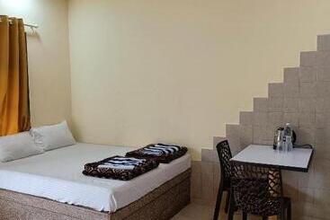 Giriraj Garden Resort, Alibaug