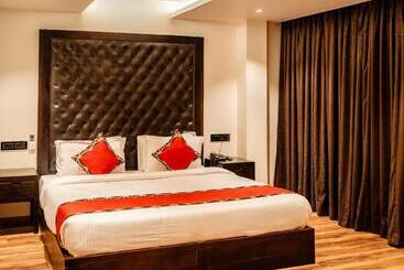 هتل Divan Clarks Inn, Goa