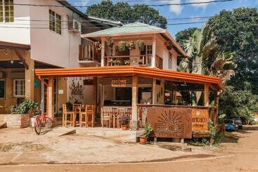 膳宿费 Sunset Catalina