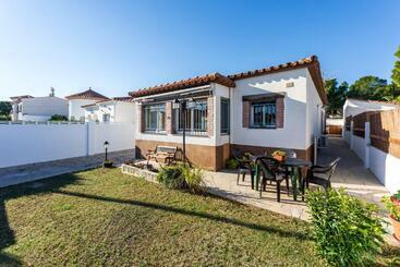 Casa Thaiker - Mont-Roig del Camp