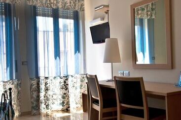 호텔 Residence Empedocle