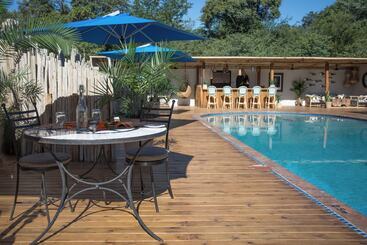 酒店 Tongabezi Lodge