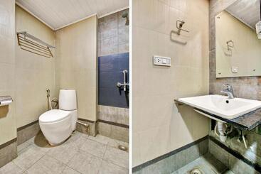 בית מלון כפרי Flagship 82582 Aec Residency