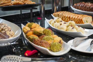 Отель Noor Land