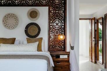 בית מלון כפרי Lux Marijani Zanzibar