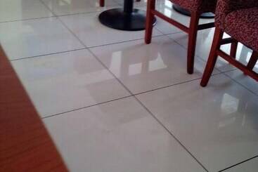 酒店 Mercure Qingdao Downtown